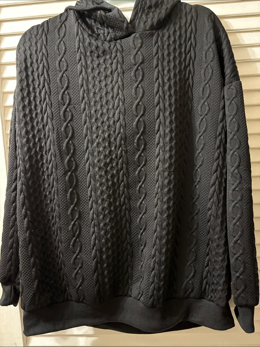 Women’s  Black Cable-Knit Hooded Sweater